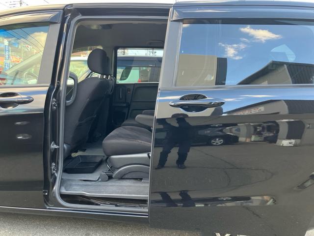 フリード G ジャストセレクション スマートキー SDナビ フルセグ DVD再生 Bluetooth SDカード 後席モニターBカメラ ETC HIDライト 社外14AW オートA/C 両面自動ドア ドアミラーウインカー 6人乗(25枚目)