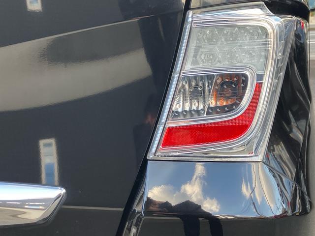 フリード G ジャストセレクション スマートキー SDナビ フルセグ DVD再生 Bluetooth SDカード 後席モニターBカメラ ETC HIDライト 社外14AW オートA/C 両面自動ドア ドアミラーウインカー 6人乗(33枚目)