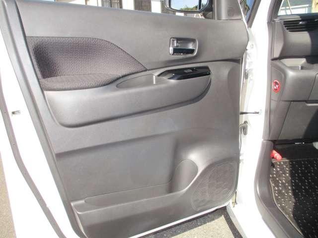 ルークス ハイウェイスター Gターボプロパイロットエディション 純正ナビ/地デジ/CD/DVD/Bluetooth アラウンドビューモニター 両側パワスラドラレコ インテリキー エマブレ プロパイロット LEDライト 純正アルミ オートライト オートAC(23枚目)