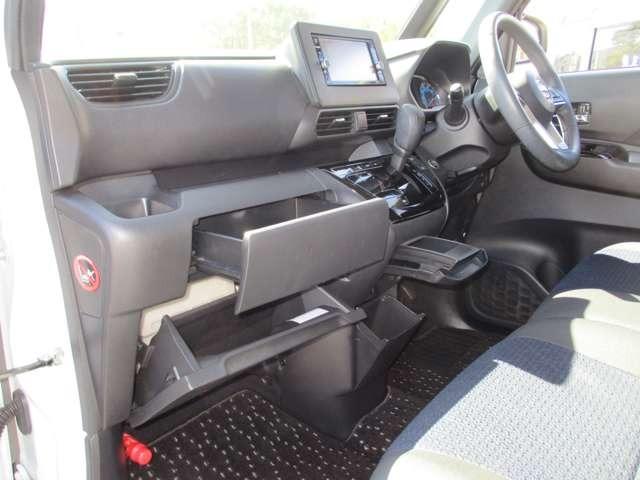 ルークス ハイウェイスター Gターボプロパイロットエディション 純正ナビ/地デジ/CD/DVD/Bluetooth アラウンドビューモニター 両側パワスラドラレコ インテリキー エマブレ プロパイロット LEDライト 純正アルミ オートライト オートAC(25枚目)