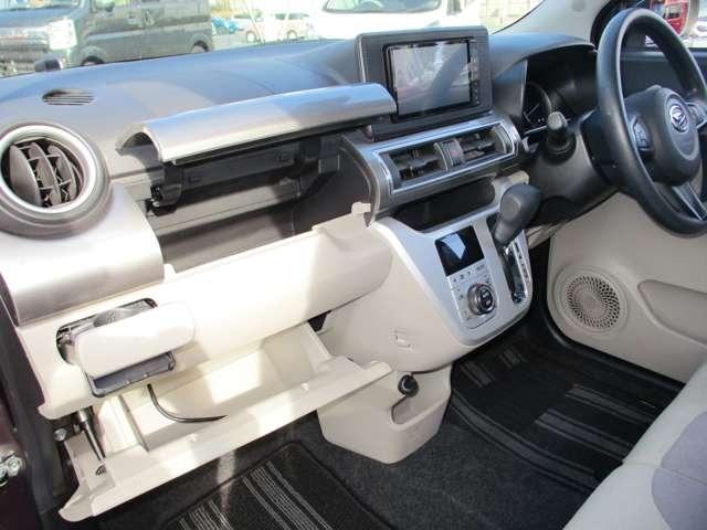 �����ƕ֗��ȃO���[�u�{�b�N�X�I�Ԍ��؂̑��ɂ��M�L�p���������ĕ֗��ł��ˁ�