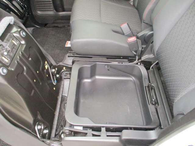 スペーシアカスタム ハイブリッドXSターボ ナビ全方位 両側パワスラ LEDヘッドライト 純正アルミ D席シートヒーター ETC キーフリー オートライト 社外ナビ/地デジ/Bluetooth 全方位モニター セーフティサポート フロント修復歴(32枚目)