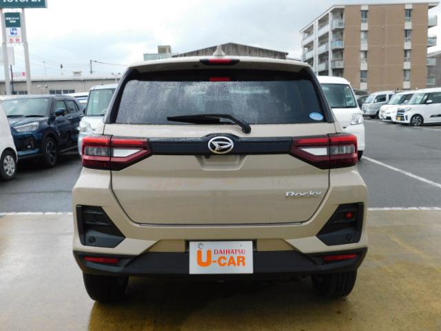 G ワンオーナー 9インチ地デジ内蔵メモリーナビ パノラマモニター ETC ドライブレコーダー シートヒーター(運転席/助手席) LEDヘッドライト LEDフォグランプ キーフリー 走行距離2,759km(6枚目)