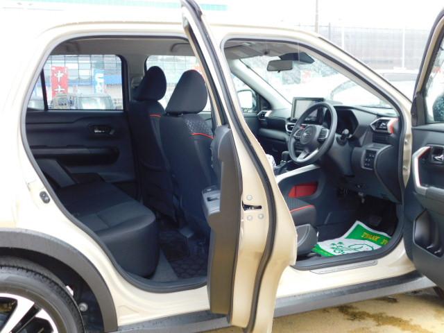 G ワンオーナー 9インチ地デジ内蔵メモリーナビ パノラマモニター ETC ドライブレコーダー シートヒーター(運転席/助手席) LEDヘッドライト LEDフォグランプ キーフリー 走行距離2,759km(11枚目)