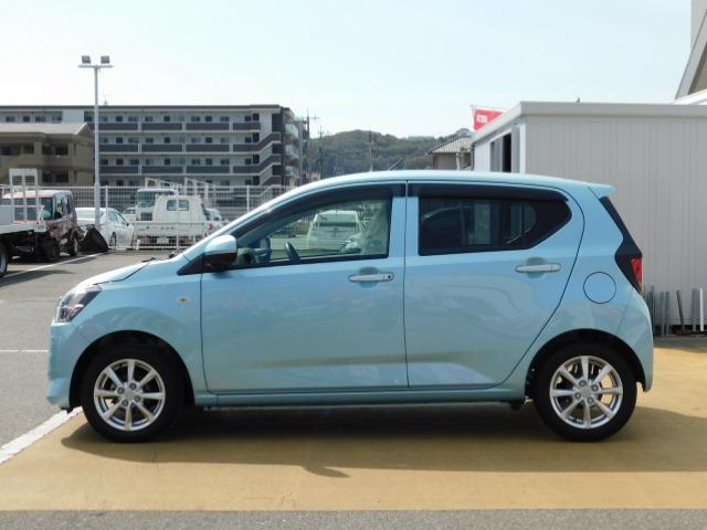 G リミテッドSAIII ワンオーナー車 フルセグ内蔵メモリーナビ バックモニター 前後ドライブレコーダー シートヒーター(運転席/助手席) キーフリーシステム 走行距離12,777km(8枚目)