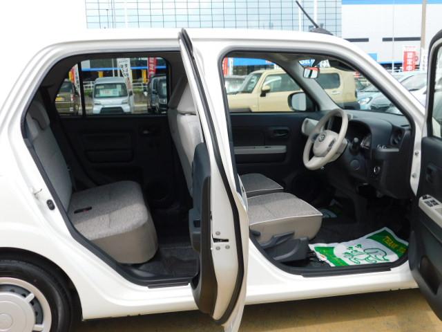G リミテッド SAIII ワンオーナー車 純正パノラマモニター対応カメラ付 LEDヘッドライト シートヒーター(運転席/助手席) キーフリーシステム 走行距離10,229km(11枚目)