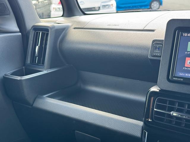 タント カスタムＸ　令和４年式　純正フルセグナビ　ＥＴＣ　ドラレコ　衝突低減ブレーキ（28枚目）