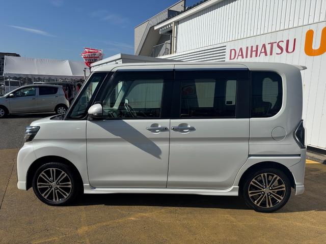 シフォン カスタムＲＳ　リミテッド　スマートアシスト　平成３０年式　　衝突低減ブレーキ　純正フルセグナビ　ＥＴＣ（4枚目）