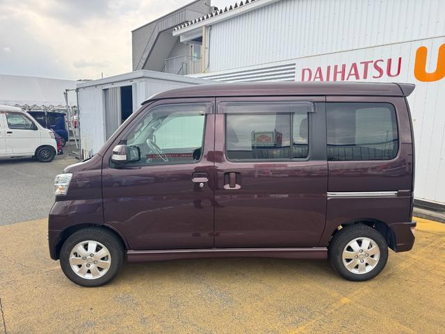 アトレーワゴン カスタムターボＲＳリミテッド　ＳＡＩＩＩ　令和３年式　衝突低減ブレーキ　純正フルセグナビ　ＥＴＣ　ドラレコ（4枚目）