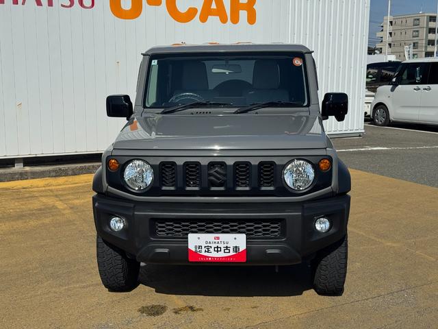 ジムニーシエラ ＪＬ　令和２年式　オーディオレス　ＭＴ車（2枚目）