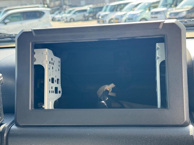 ジムニーシエラ ＪＬ　令和２年式　オーディオレス　ＭＴ車（17枚目）