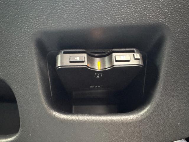 �ԗ��̏ڍׂ��Ԃɕt���܂��Ă̓X�^�b�t�܂ł��C�y�ɂ��₢���킹���������B