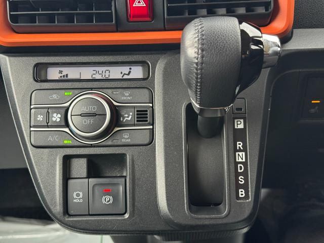 タント ファンクロスターボ 純正フルセグナビ ドラレコ バックモニター Bluetooth 衝突低減ブレーキ シートヒーター(28枚目)