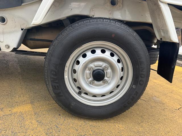 �ԗ��̏ڍׂ��Ԃɕt���܂��Ă̓X�^�b�t�܂ł��C�y�ɂ��₢���킹���������B