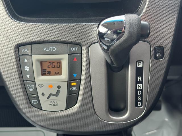 �ԗ��̏ڍׂ��Ԃɕt���܂��Ă̓X�^�b�t�܂ł��C�y�ɂ��₢���킹���������B