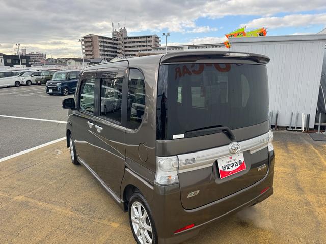 �����h�A�E�����N�H�[�^�[�E�o�b�N�h�A�E�B���h�E�ɃX���[�N�h�K���X���̗p