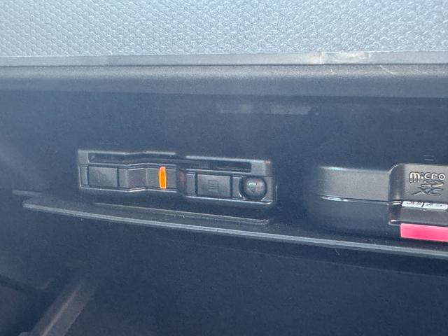 タフト Ｇ　クロムベンチャー　純正フルセグナビ　ＥＴＣ　ドラレコ　パノラマモニター（18枚目）