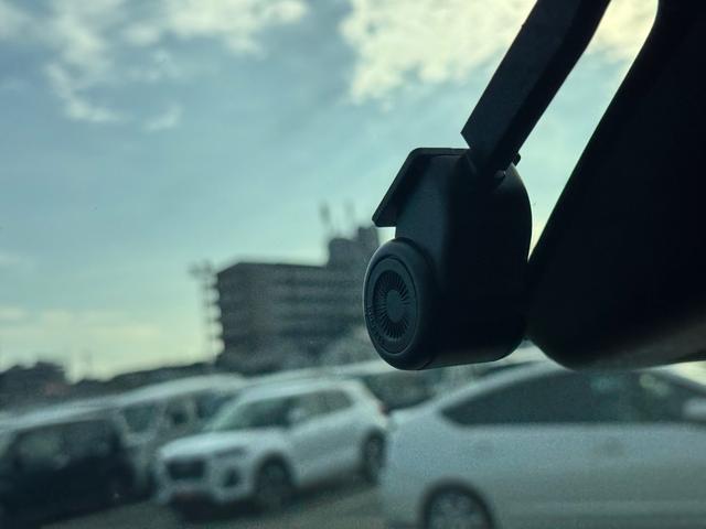 �ԗ��̏ڍׂ��Ԃɕt���܂��Ă̓X�^�b�t�܂ł��C�y�ɂ��₢���킹���������B