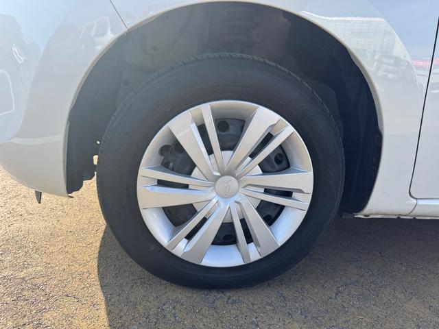 �ԗ��̏ڍׂ��Ԃɕt���܂��Ă̓X�^�b�t�܂ł��C�y�ɂ��₢���킹���������B