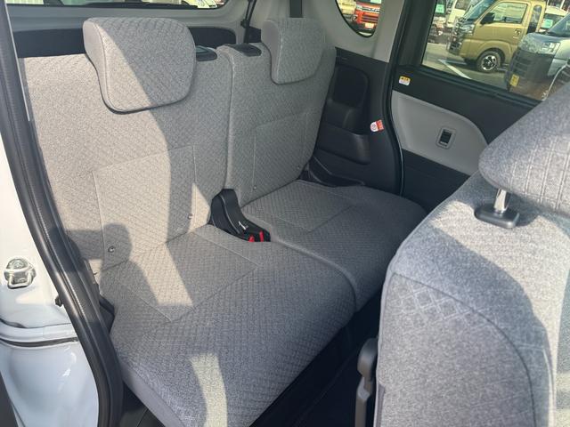 タント Ｘ　弊社デモカーＵＰ車　新車保証継承付　オーディオレス　バックカメラ付車（10枚目）