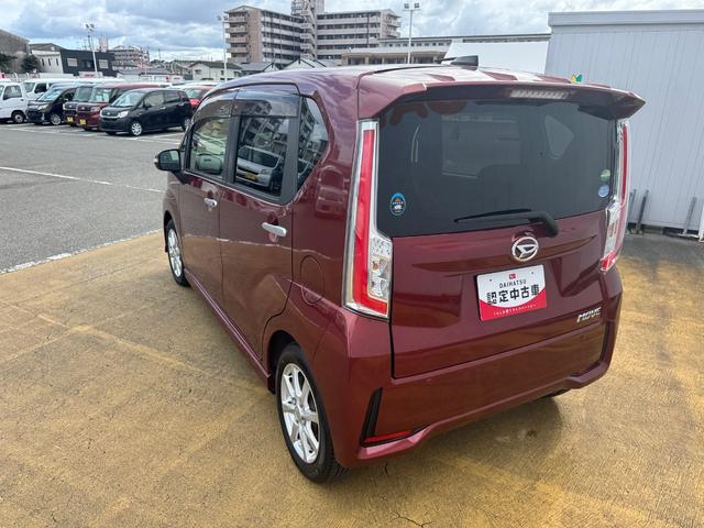 �����h�A�E�����N�H�[�^�[�E�o�b�N�h�A�E�B���h�E�ɃX���[�N�h�K���X���̗p