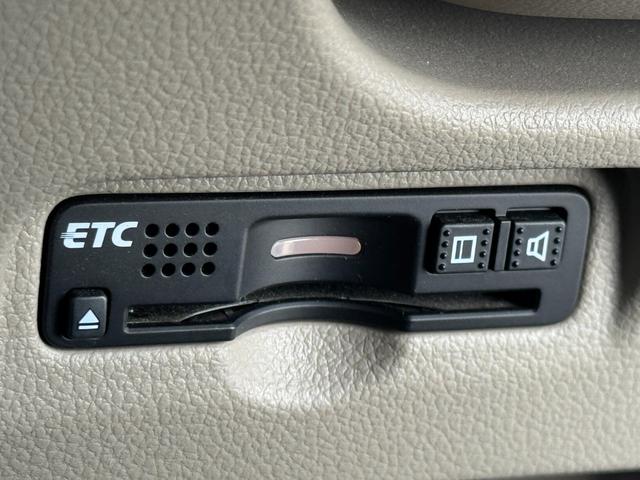 �ԗ��̏ڍׂ��Ԃɕt���܂��Ă̓X�^�b�t�܂ł��C�y�ɂ��₢���킹���������B