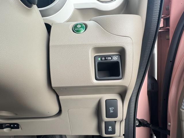 �ԗ��̏ڍׂ��Ԃɕt���܂��Ă̓X�^�b�t�܂ł��C�y�ɂ��₢���킹���������B