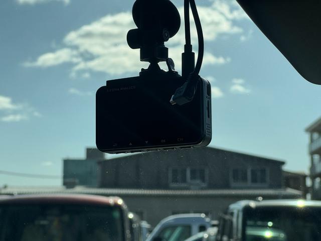 ルーミー カスタムG-T 純正フルセグナビ ETC ドラレコ パノラマモニター 新車保証継承付(19枚目)