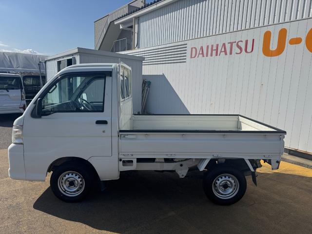 ハイゼットトラック スペシャル　マニュアル車　４ＷＤ（4枚目）