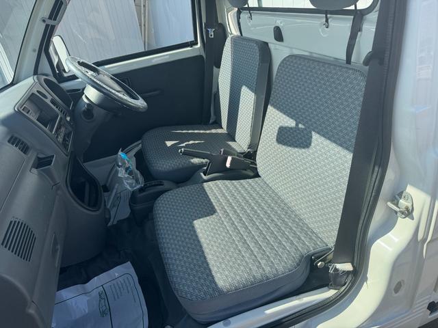ハイゼットトラック スペシャル　マニュアル車　４ＷＤ（16枚目）