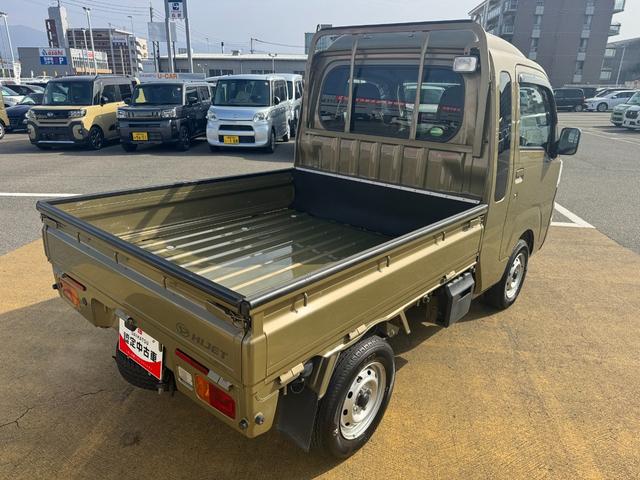 ハイゼットトラック ジャンボ　５ＭＴ車　４ＷＤ　喫煙車（7枚目）