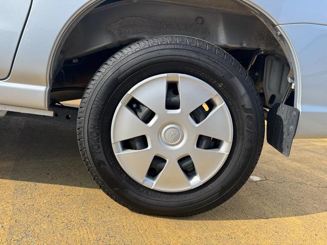 �ԗ��̏ڍׂ��Ԃɕt���܂��Ă̓X�^�b�t�܂ł��C�y�ɂ��₢���킹���������B