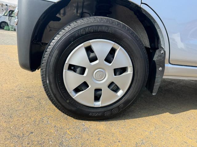 �ԗ��̏ڍׂ��Ԃɕt���܂��Ă̓X�^�b�t�܂ł��C�y�ɂ��₢���킹���������B