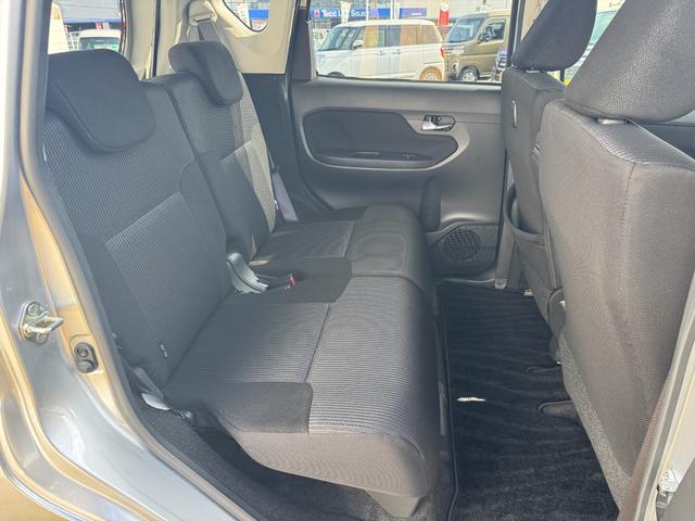 ムーヴ カスタム　Ｘ　ＶＳ　ＳＡＩＩＩ　新車保証継承付　オーディオレス　パノラマモニター付（10枚目）