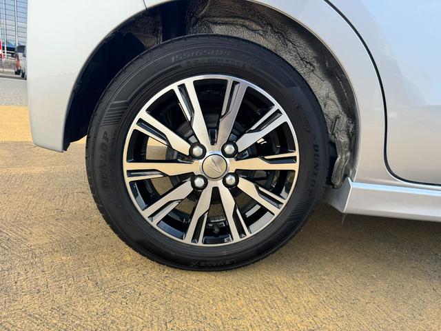 ムーヴ カスタム　Ｘ　ＶＳ　ＳＡＩＩＩ　新車保証継承付　オーディオレス　パノラマモニター付（30枚目）