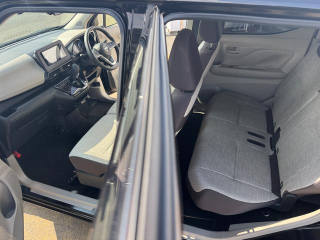 デイズ Ｘ　純正フルセグナビ　ＥＴＣ　ドラレコ　バックモニター（12枚目）