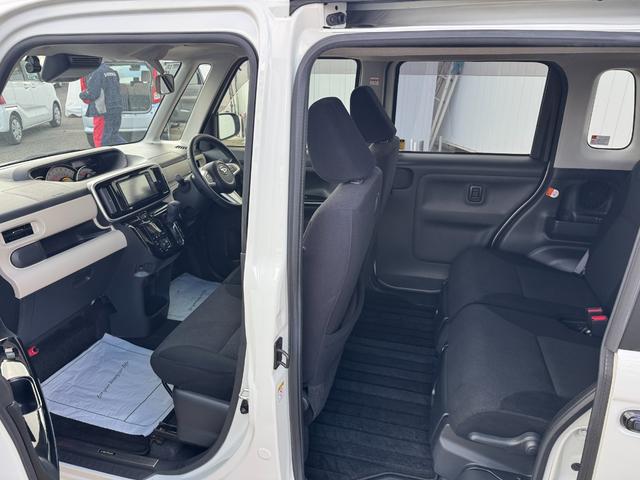 ムーヴキャンバス Ｇブラックアクセントリミテッド　ＳＡＩＩＩ　純正フルセグナビ　ドラレコ　パノラマモニター（12枚目）