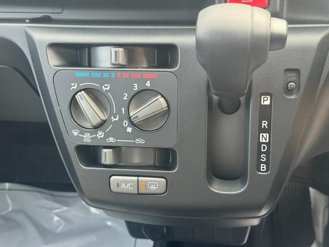 ミライース Ｂ　ＳＡＩＩＩ　ＣＤチューナー　衝突低減ブレーキ　キーレス（21枚目）