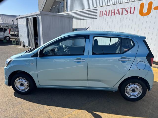 �l�C�̃J���[��