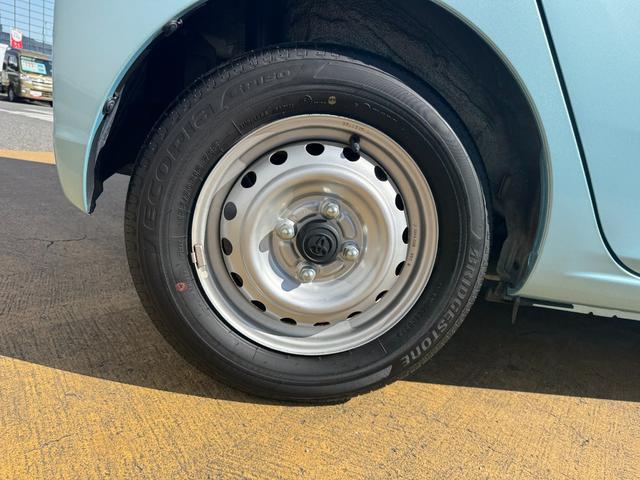 �ԗ��̏ڍׂ��Ԃɕt���܂��Ă̓X�^�b�t�܂ł��C�y�ɂ��₢���킹���������B