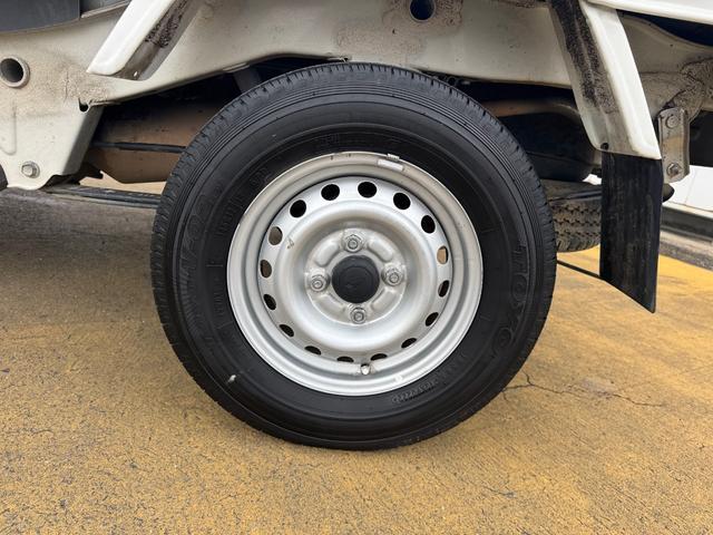 �ԗ��̏ڍׂ��Ԃɕt���܂��Ă̓X�^�b�t�܂ł��C�y�ɂ��₢���킹���������B