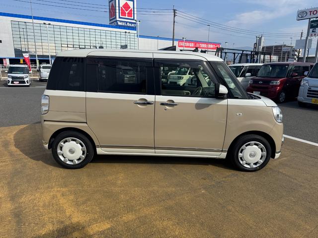 ムーヴキャンバス ＧメイクアップＶＳ　ＳＡＩＩＩ　純正フルセグナビ　ＥＴＣ　ドラレコ　パノラマモニター（8枚目）