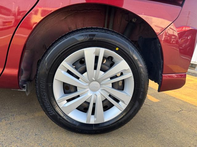 �ԗ��̏ڍׂ��Ԃɕt���܂��Ă̓X�^�b�t�܂ł��C�y�ɂ��₢���킹���������B