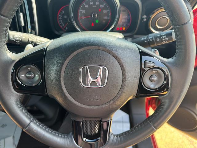 �ԗ��̏ڍׂ��Ԃɕt���܂��Ă̓X�^�b�t�܂ł��C�y�ɂ��₢���킹���������B