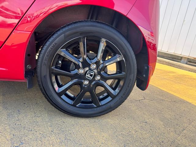 �ԗ��̏ڍׂ��Ԃɕt���܂��Ă̓X�^�b�t�܂ł��C�y�ɂ��₢���킹���������B