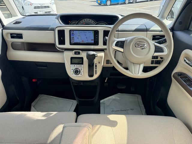 ムーヴキャンバス Ｇメイクアップリミテッド　ＳＡＩＩＩ　純正フルセグナビ　ＥＴＣ　　パノラマモニター（20枚目）