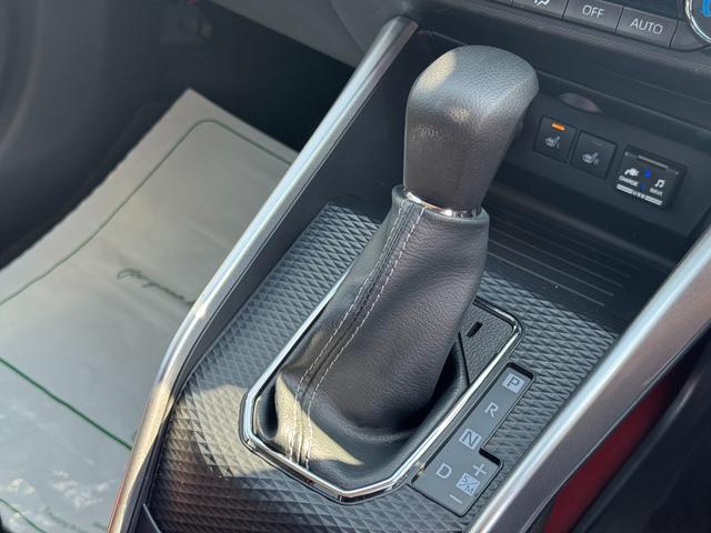 �ԗ��̏ڍׂ��Ԃɕt���܂��Ă̓X�^�b�t�܂ł��C�y�ɂ��₢���킹���������B