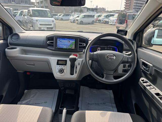 �ԗ��̏ڍׂ��Ԃɕt���܂��Ă̓X�^�b�t�܂ł��C�y�ɂ��₢���킹���������B