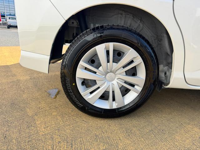 �ԗ��̏ڍׂ��Ԃɕt���܂��Ă̓X�^�b�t�܂ł��C�y�ɂ��₢���킹���������B