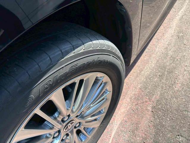 アルファードハイブリッド ＳＲ　Ｃパッケージ　４ＷＤ　バックカメラ　ナビ　ＴＶ　クリアランスソナー　オートクルーズコントロール　レーンアシスト　衝突被害軽減システム　両側電動スライドドア　オートマチックハイビーム　ＬＥＤヘッドランプ　サンルーフ（49枚目）
